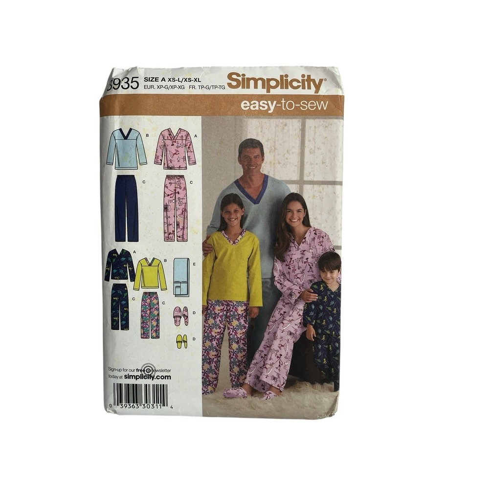 Simplicity UNISEX‎ Pajamas & Slippers for Misses/Men/Kids Sz XS-XL 3935